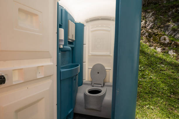 Porta potty rental for outdoor events in Pembroke Pines, FL