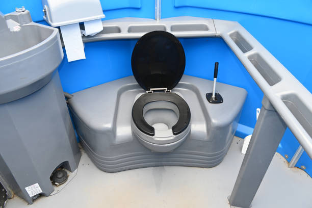 Best Porta potty rental for outdoor events  in Pembroke Pines, FL