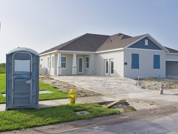 Best Portable restroom trailer rental  in Pembroke Pines, FL
